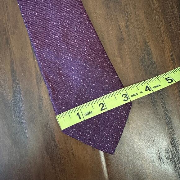 JOHN VARVATOS USA Neck Tie Mens Burgundy Silk Flecked Signature Tailored NWT - Picture 10 of 10